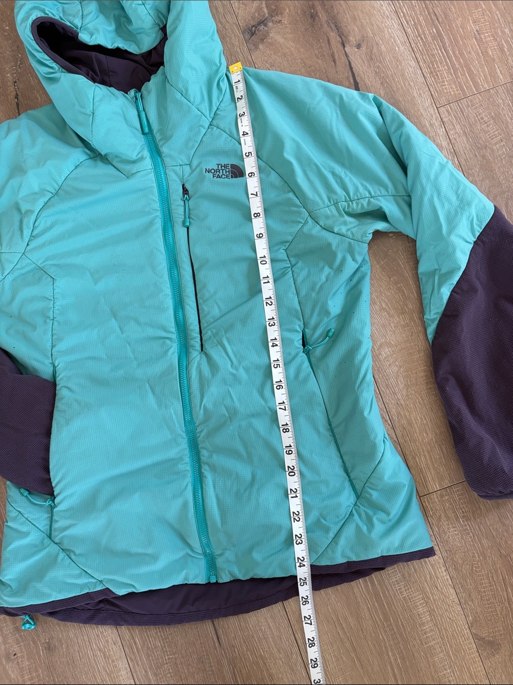 Women’s North Face Ventrix Hooded Jacket - Picture 9 of 16